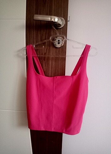 PEMBE CROP 
