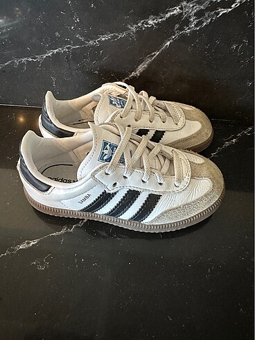 Adidas samba