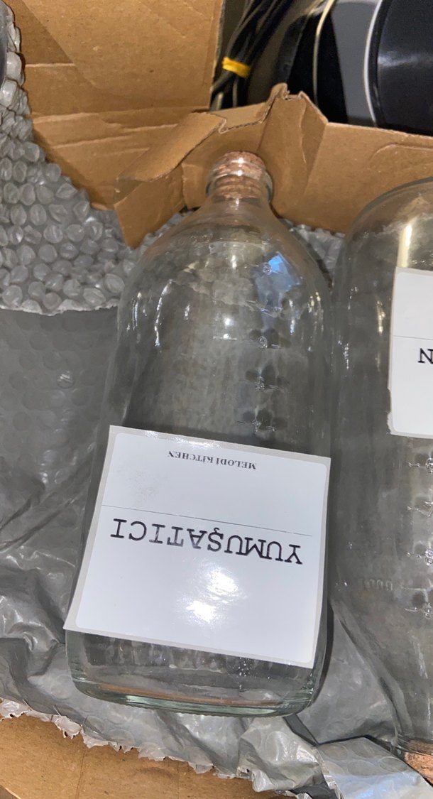 Gri Beyaz Cam Bebek Şişesi - Görsel 3