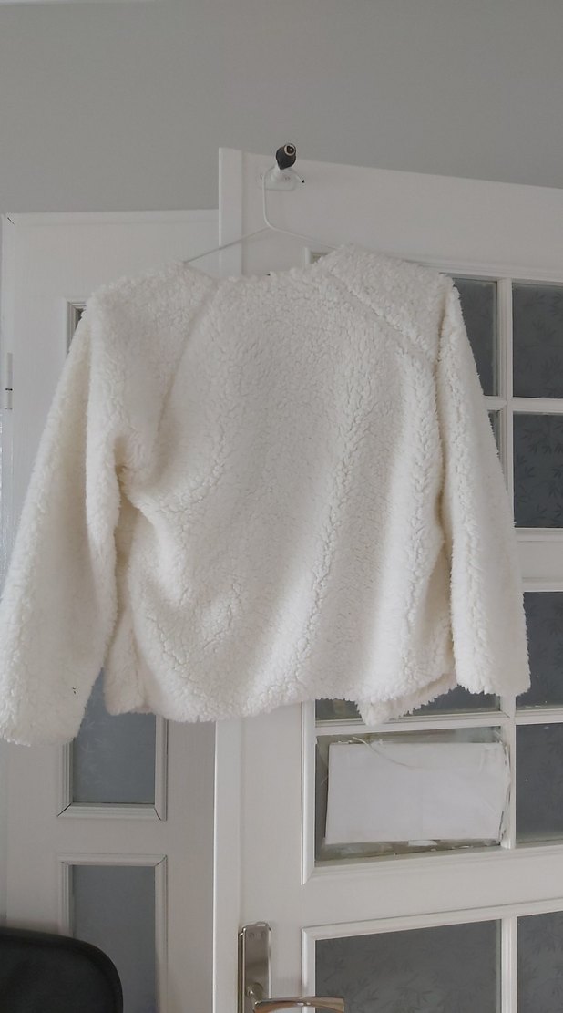 Kadın Beyaz Peluş Uzun Kollu Midi Ceket S-M beden - Görsel 2