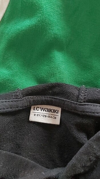 7 Yaş Beden Siyah kapüşonlu sweatshirt