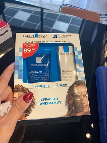 La Roche effaclar tanışma kiti