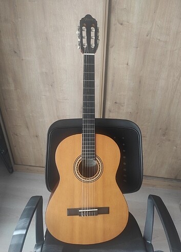 Valencia VC 204 H Klasik Gitar