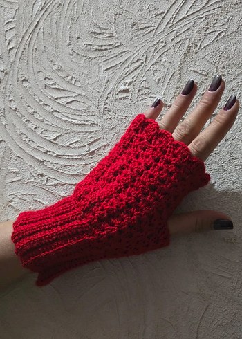 Kırmızı Örgü Parmaksız Kadın Eldiveni - Görsel 7