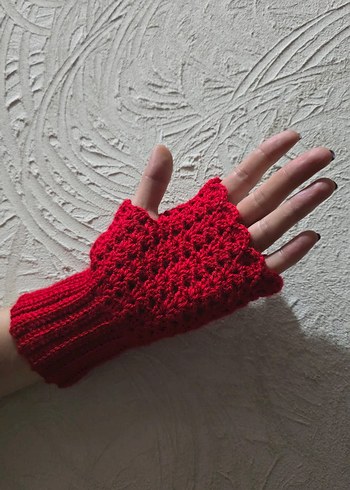 Kırmızı Örgü Parmaksız Kadın Eldiveni - Görsel 5
