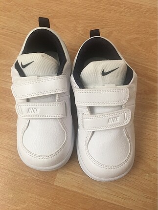 Nike çocuk 23.5 numara sıfır orjinal ürün
