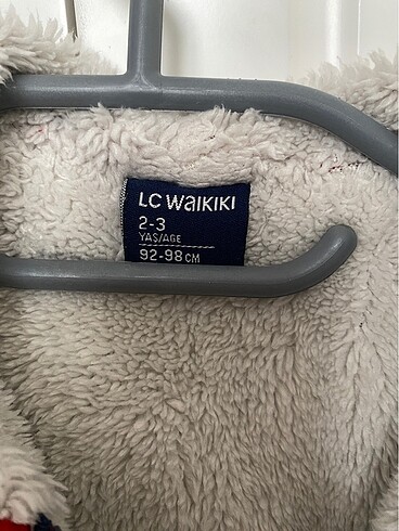 LC Waikiki Erkek cocuk yelek