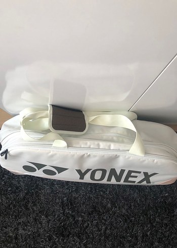 Beyaz Yonex tenis çantası Turnuva çantası