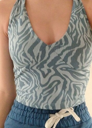 boyun askılı crop