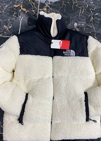 PELUŞ MONT 