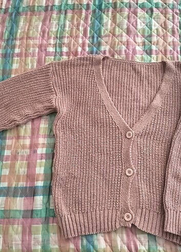 Pembe hırka - Görsel 3