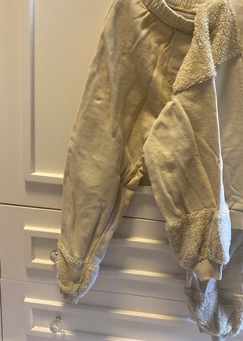 6 Yaş Beden Kız Çocuk krem Fermuarlı Sweatshirt ve Eşofman