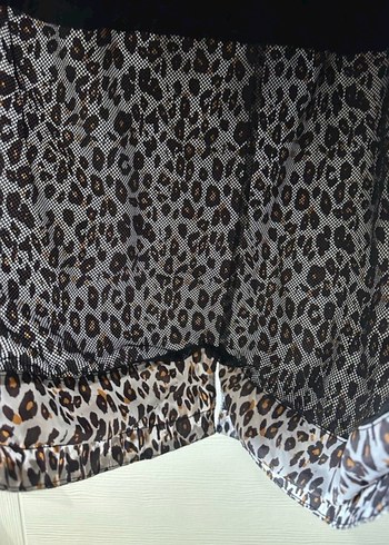 Leopar Desenli Kapüşonlu Kadın yağmurluk - Görsel 5