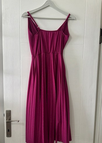 Pembe V Yakalı Pilili Midi Triko Elbise - Görsel 14