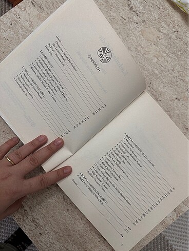 Beden Renk KADINLAR ŞİFADIR- kitap