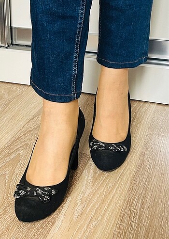 37 Beden Deichmann Siyah Süet Topuklu Ayakkabı