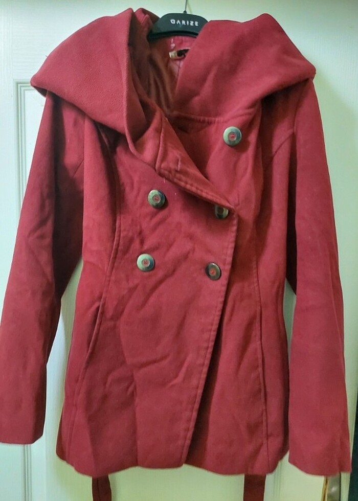 Şapkalı Bayan kaban - Görsel 3