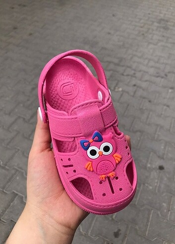 Crocs modeli terlik