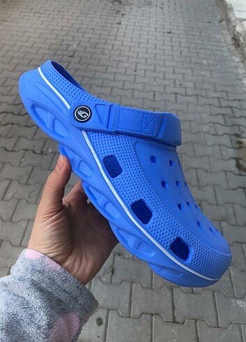 42 Beden Crocs modeli terlik