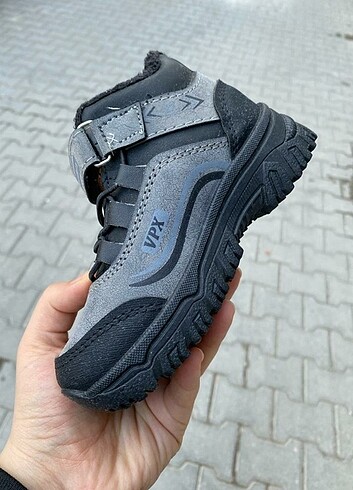 Diğer Çocuk botu