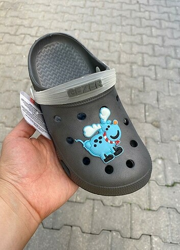 Crocs modeli terlik 