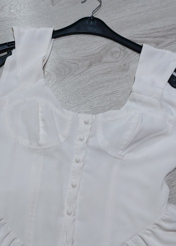 Düğmeli Beyaz Kısa Kadın Tulum - Görsel 4