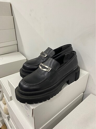 37 Beden siyah Renk İyeshoes ayakkabı