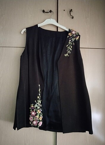 Siyah yelek - Görsel 3