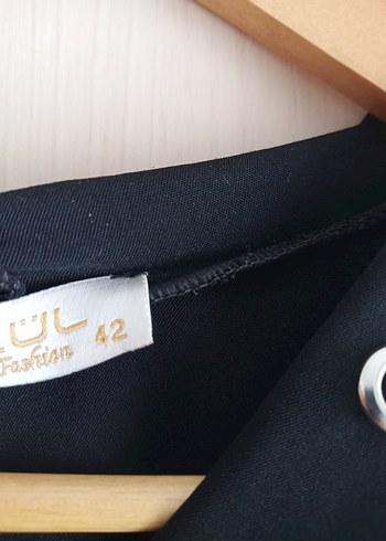 Kadın Siyah kapşonlu giy Çık - Görsel 3