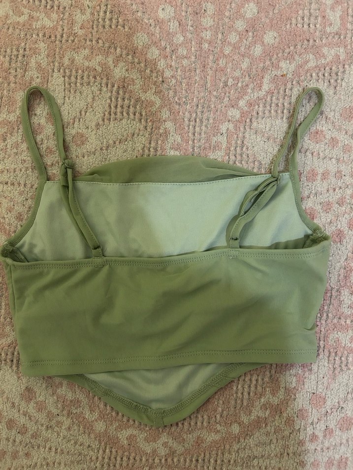 Yeşil crop bluz shein den alındı - Görsel 2