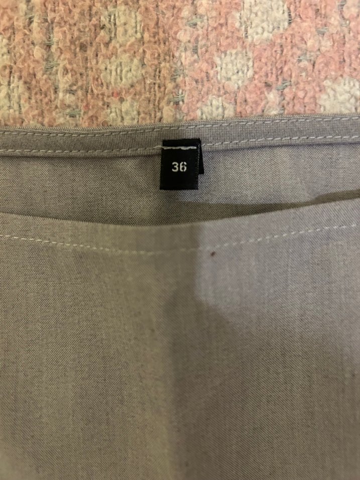 Gri yandan bağlamalı bluz - Görsel 2