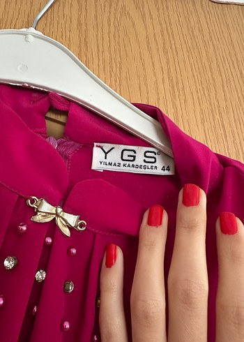 Düğmeli Yüksek Yaka Parlak Pembe Kadın Gömlek - Görsel 4