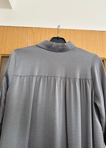 Gri Düğmeli Uzun Kollu  Gömlek - Görsel 6