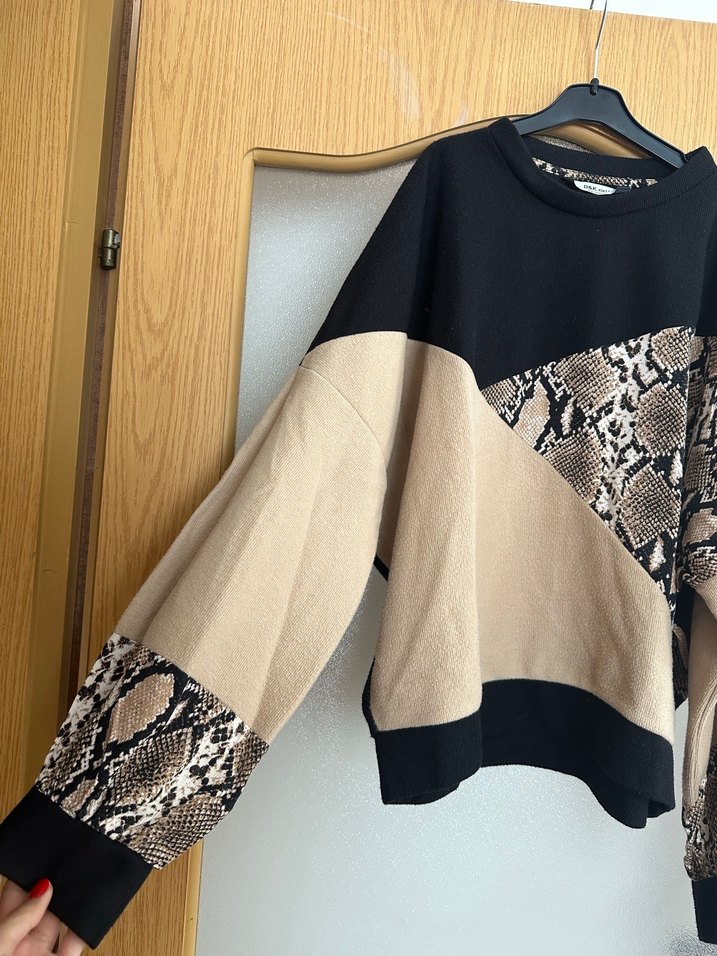 Kadın Yılan Desenli Örme Sweatshirt - Görsel 2