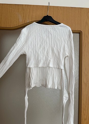 beyaz dar kesim kadın uzun kollu - Görsel 4