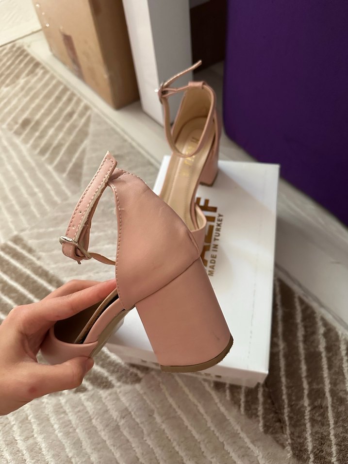 Pudra Rengi Tokalı Kadın Topuklu Ayakkabı - Görsel 4