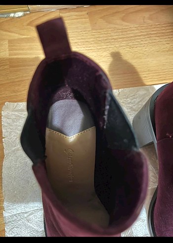 Stradivarius Bordo Süet Topuklu Kadın Bot - Görsel 8