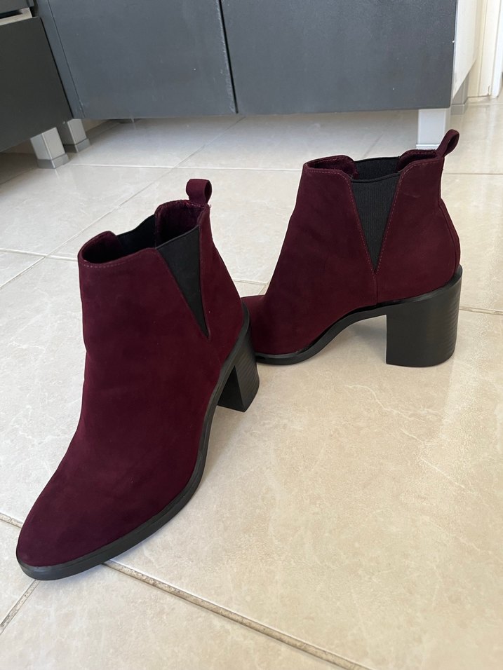 Stradivarius Bordo Süet Topuklu Kadın Bot - Görsel 2