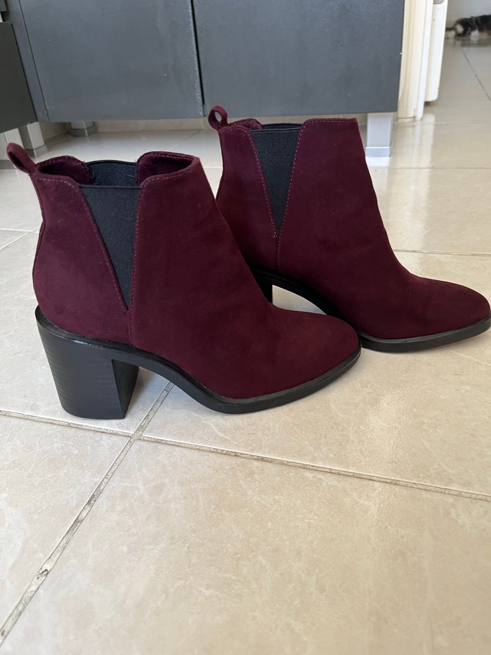 Stradivarius Bordo Süet Topuklu Kadın Bot - Görsel 4