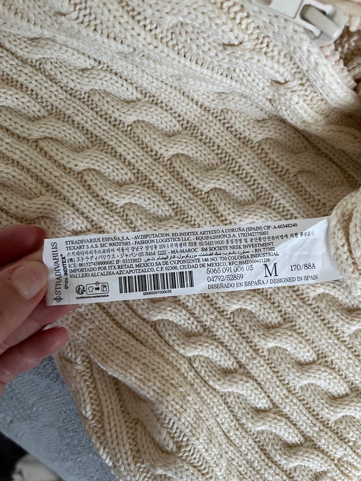 Stradivarius Omuz Hizası Hırka - Görsel 5