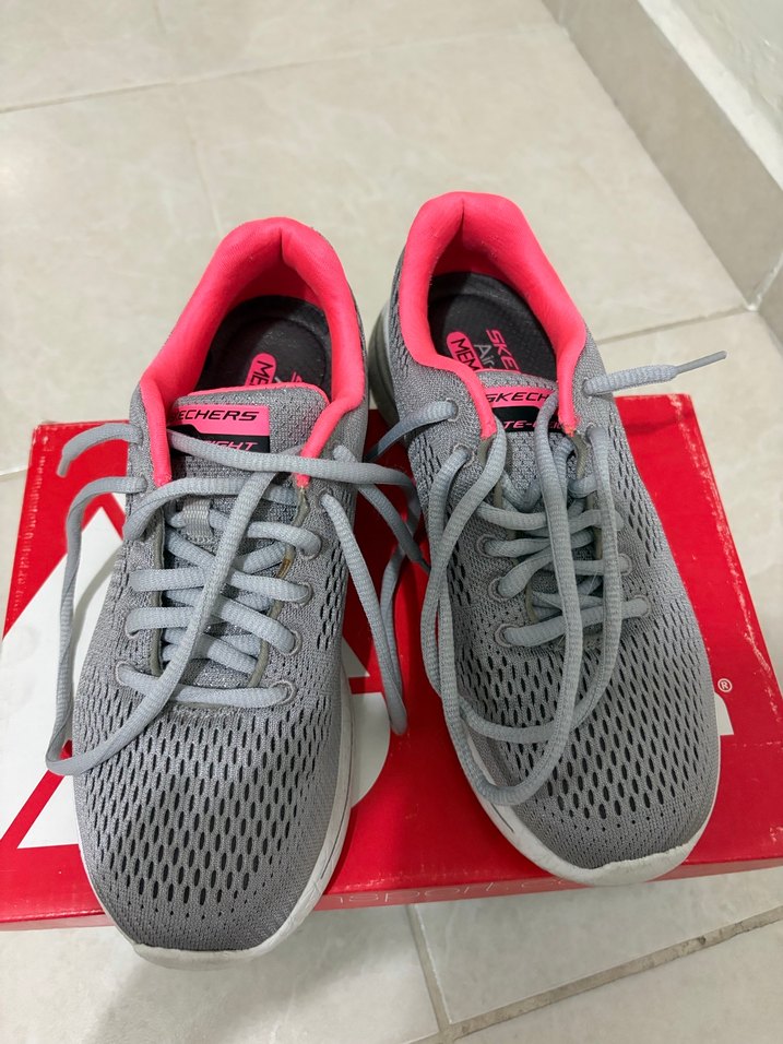 Skechers Lite-Weight Gri Spor Ayakkabı - Görsel 2