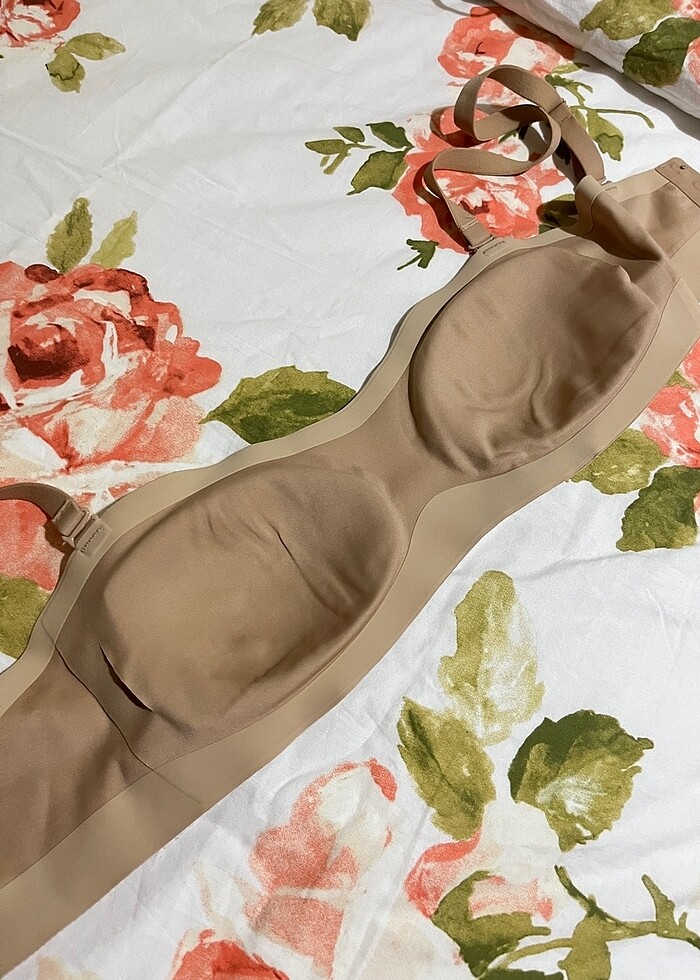 Oysho Lazer Cut Bandeu Sütyen - Görsel 3