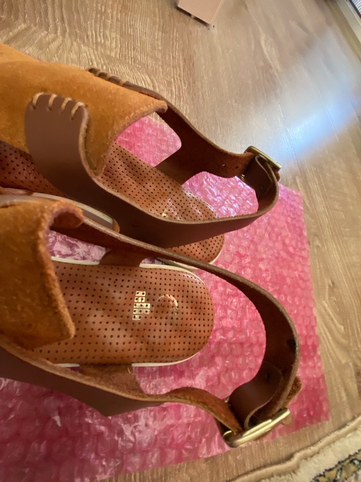 ELLE Bej Süet Fırfırlı Dolgu Topuklu Kadın Sandalet - Görsel 5