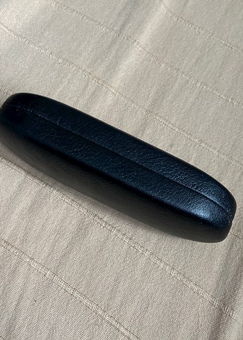 Siyah Deri Görünümlü gözlük Kılıfı - Görsel 3