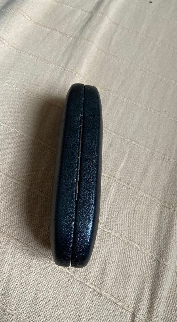 Siyah Deri Görünümlü gözlük Kılıfı - Görsel 4