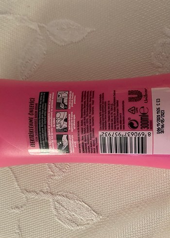 Elidor Elektriklenme Önleyici Saç Kremi - Görsel 2