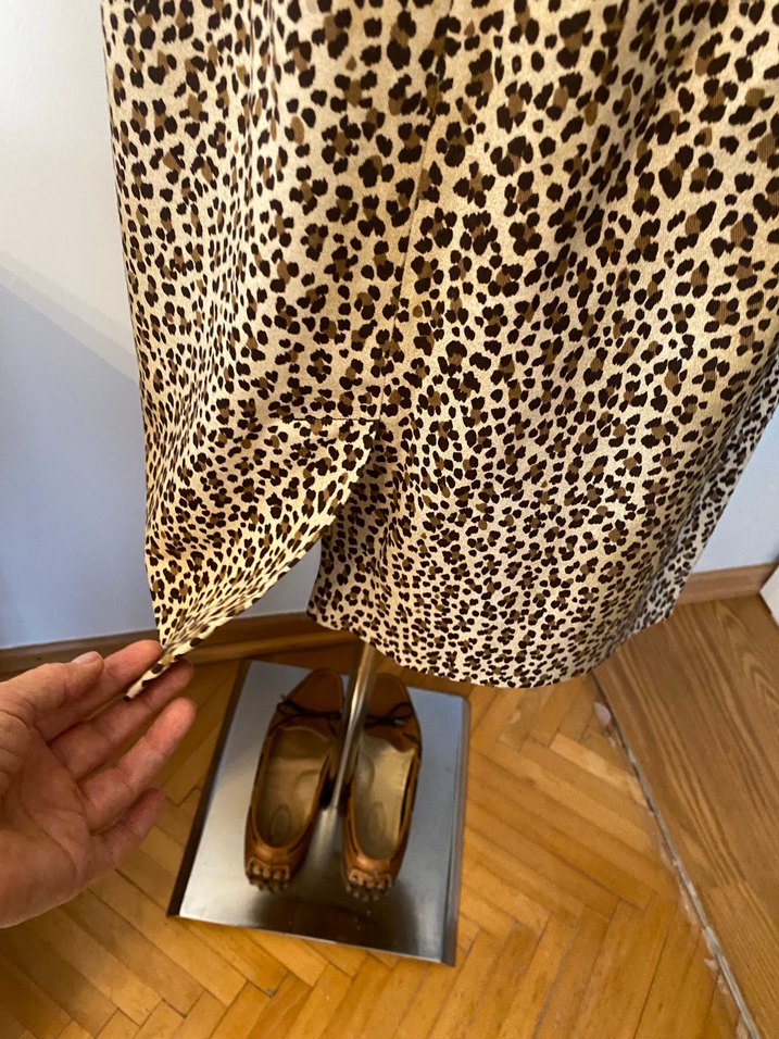 Orijinal Leopar Desenli Midi Etek.  Kombin fiyatı - Görsel 3