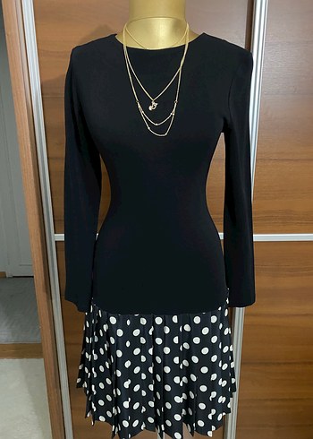 Puantiyeli Piliseli Mini  elbise - Görsel 2