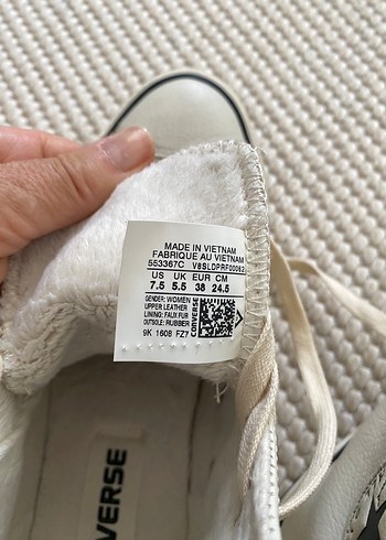 38 Beden beyaz Renk Converse Beyaz Kadın Spor Ayakkabı