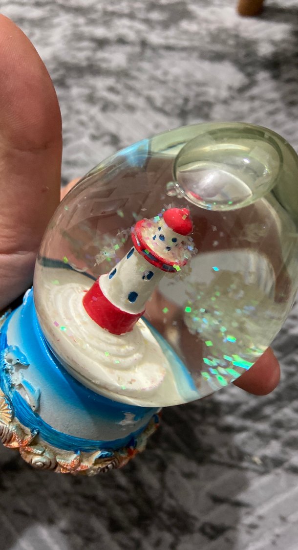 Renkli Deniz Feneri Kar Küresi Figürü - Görsel 3